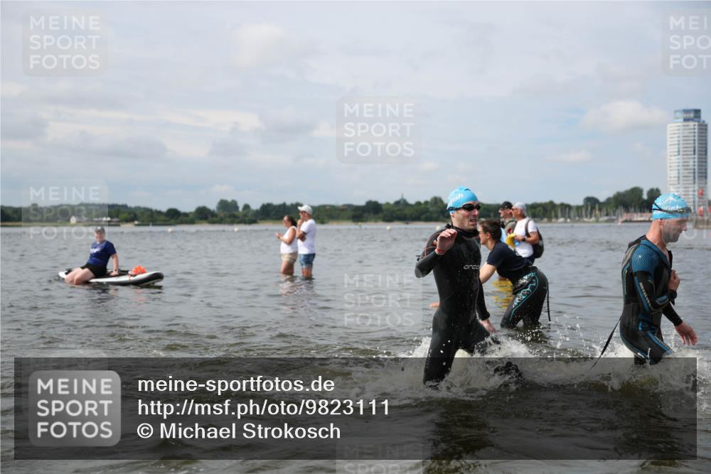 21.06.2026 - Viking Triathlon Michael Strokosch http://msf.ph/oto/9823111 21.06.2026 10:37:47 Schwimmen 171, 197, 241, 243, 285, 449, 467, 513, 633 meine-sportfotos.de