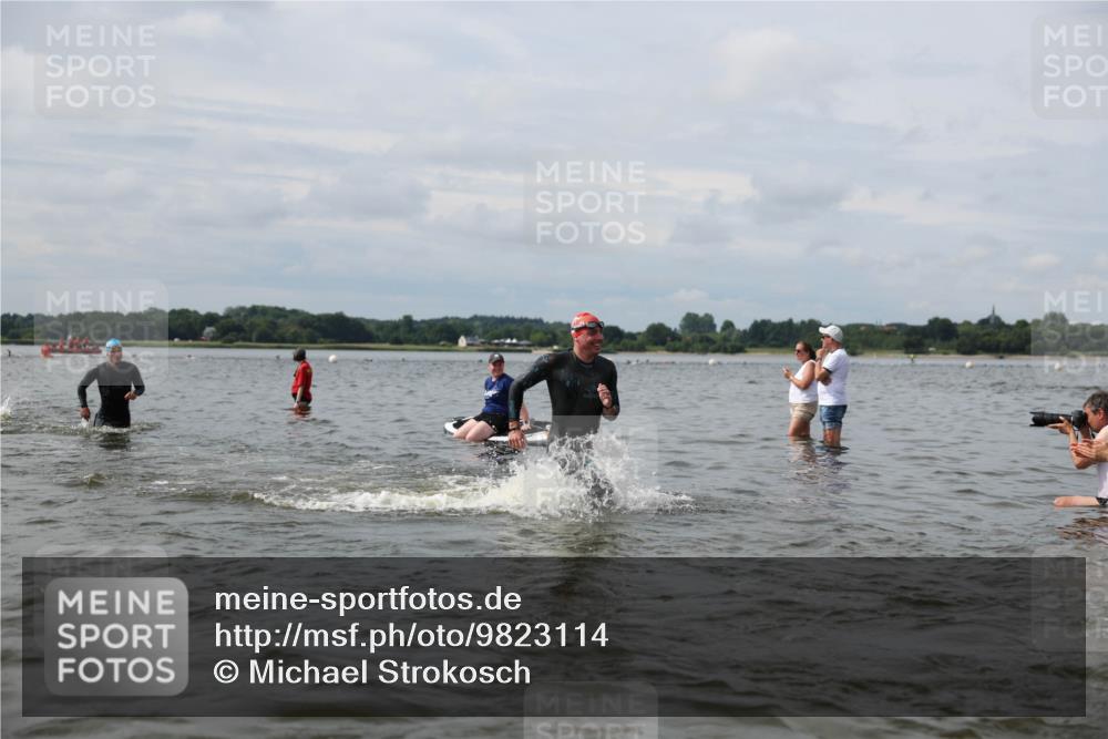 21.06.2026 - Viking Triathlon Michael Strokosch http://msf.ph/oto/9823114 21.06.2026 10:37:49 Schwimmen 99, 171, 197, 241, 243, 285, 449, 467, 633 meine-sportfotos.de