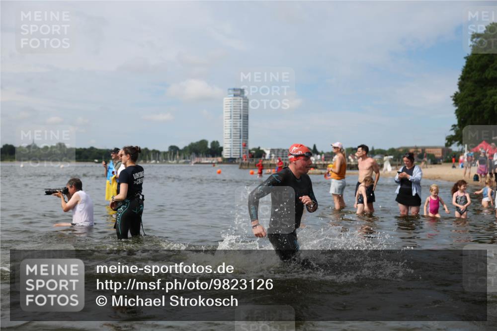21.06.2026 - Viking Triathlon Michael Strokosch http://msf.ph/oto/9823126 21.06.2026 10:37:52 Schwimmen 80, 99, 171, 197, 241, 285, 449, 467, 633 meine-sportfotos.de