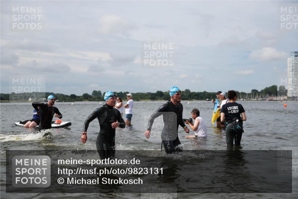 21.06.2026 - Viking Triathlon Michael Strokosch http://msf.ph/oto/9823131 21.06.2026 10:37:57 Schwimmen 80, 99, 171, 241, 285, 315, 449, 633 meine-sportfotos.de