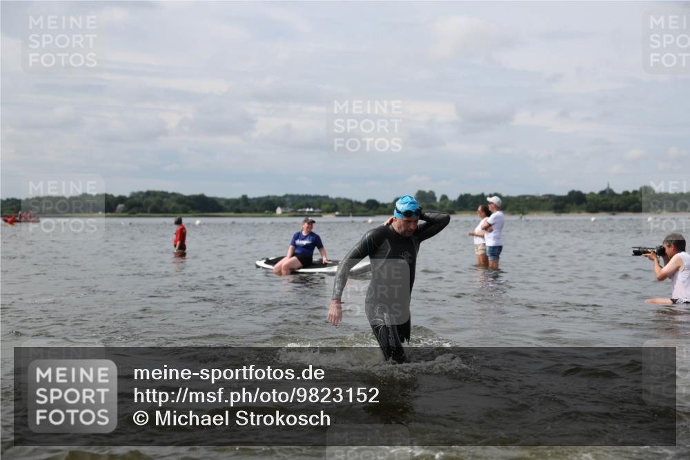 21.06.2026 - Viking Triathlon Michael Strokosch http://msf.ph/oto/9823152 21.06.2026 10:38:06 Schwimmen 80, 99, 241, 315, 465 meine-sportfotos.de