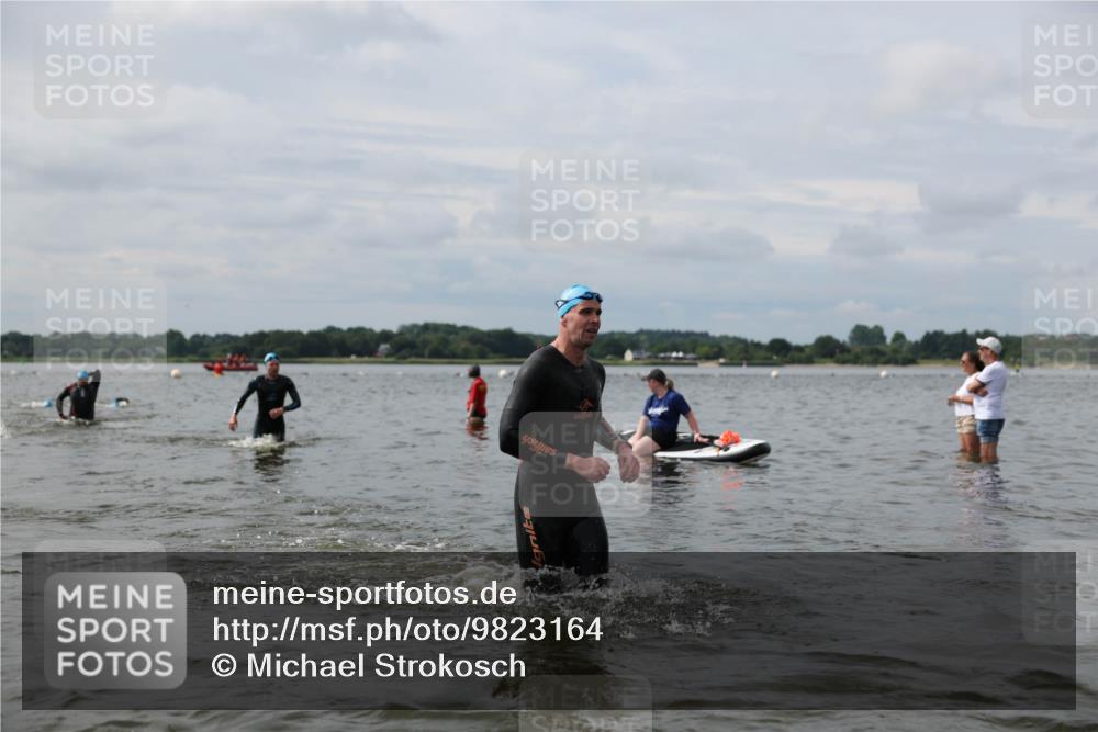 21.06.2026 - Viking Triathlon Michael Strokosch http://msf.ph/oto/9823164 21.06.2026 10:38:12 Schwimmen 80, 99, 315, 316, 465 meine-sportfotos.de