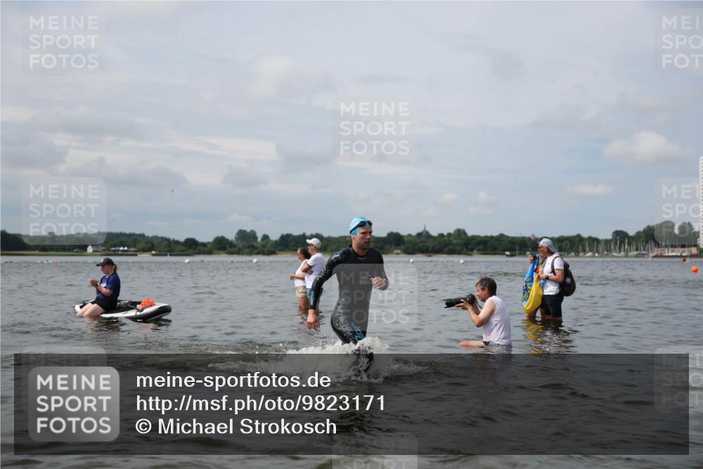 21.06.2026 - Viking Triathlon Michael Strokosch http://msf.ph/oto/9823171 21.06.2026 10:38:19 Schwimmen 55, 300, 315, 316, 465, 546, 567 meine-sportfotos.de