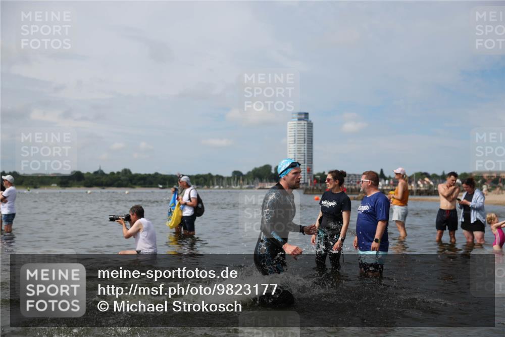 21.06.2026 - Viking Triathlon Michael Strokosch http://msf.ph/oto/9823177 21.06.2026 10:38:21 Schwimmen 55, 300, 315, 316, 397, 465, 546, 567 meine-sportfotos.de