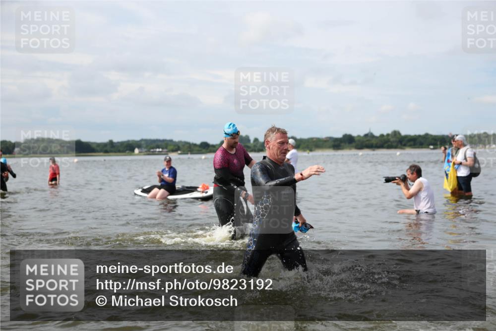 21.06.2026 - Viking Triathlon Michael Strokosch http://msf.ph/oto/9823192 21.06.2026 10:38:29 Schwimmen 53, 55, 144, 300, 303, 316, 397, 546, 567 meine-sportfotos.de