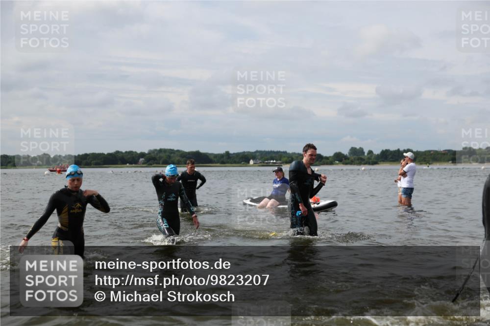 21.06.2026 - Viking Triathlon Michael Strokosch http://msf.ph/oto/9823207 21.06.2026 10:38:34 Schwimmen 53, 55, 144, 300, 303, 397, 419, 546, 567, 666 meine-sportfotos.de