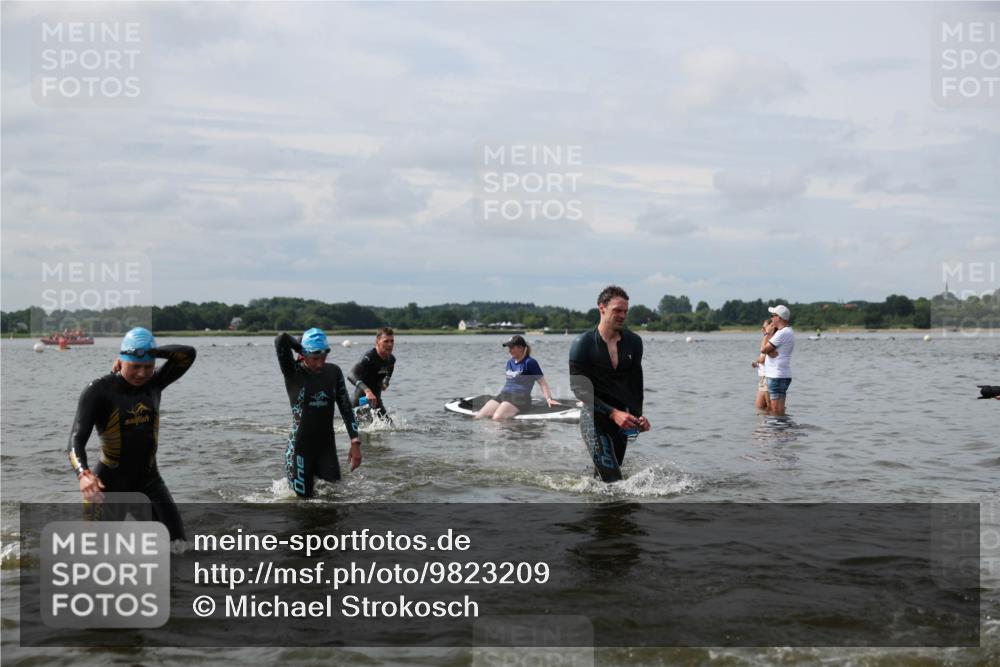 21.06.2026 - Viking Triathlon Michael Strokosch http://msf.ph/oto/9823209 21.06.2026 10:38:34 Schwimmen 53, 55, 144, 300, 303, 397, 419, 546, 567, 666 meine-sportfotos.de