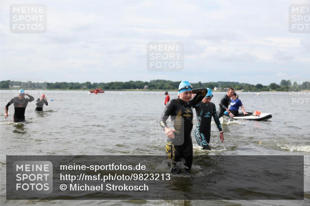 21.06.2026 - Viking Triathlon Michael Strokosch http://msf.ph/oto/9823213 21.06.2026 10:38:36 Schwimmen 53, 55, 144, 300, 303, 397, 419, 546, 567, 666 meine-sportfotos.de