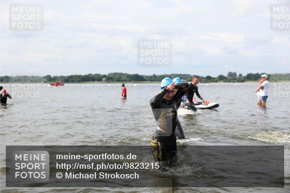 21.06.2026 - Viking Triathlon Michael Strokosch http://msf.ph/oto/9823215 21.06.2026 10:38:36 Schwimmen 53, 55, 144, 300, 303, 397, 419, 546, 567, 666 meine-sportfotos.de