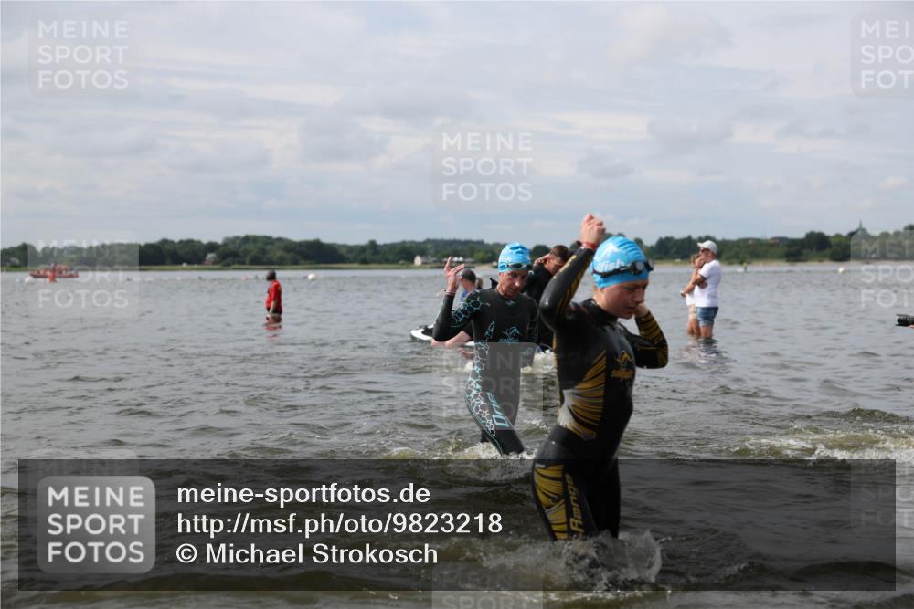 21.06.2026 - Viking Triathlon Michael Strokosch http://msf.ph/oto/9823218 21.06.2026 10:38:37 Schwimmen 53, 55, 144, 300, 303, 397, 419, 546, 567, 666 meine-sportfotos.de