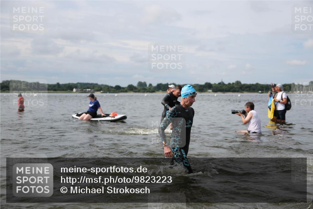 21.06.2026 - Viking Triathlon Michael Strokosch http://msf.ph/oto/9823223 21.06.2026 10:38:38 Schwimmen 53, 55, 144, 300, 303, 397, 419, 546, 567, 666 meine-sportfotos.de