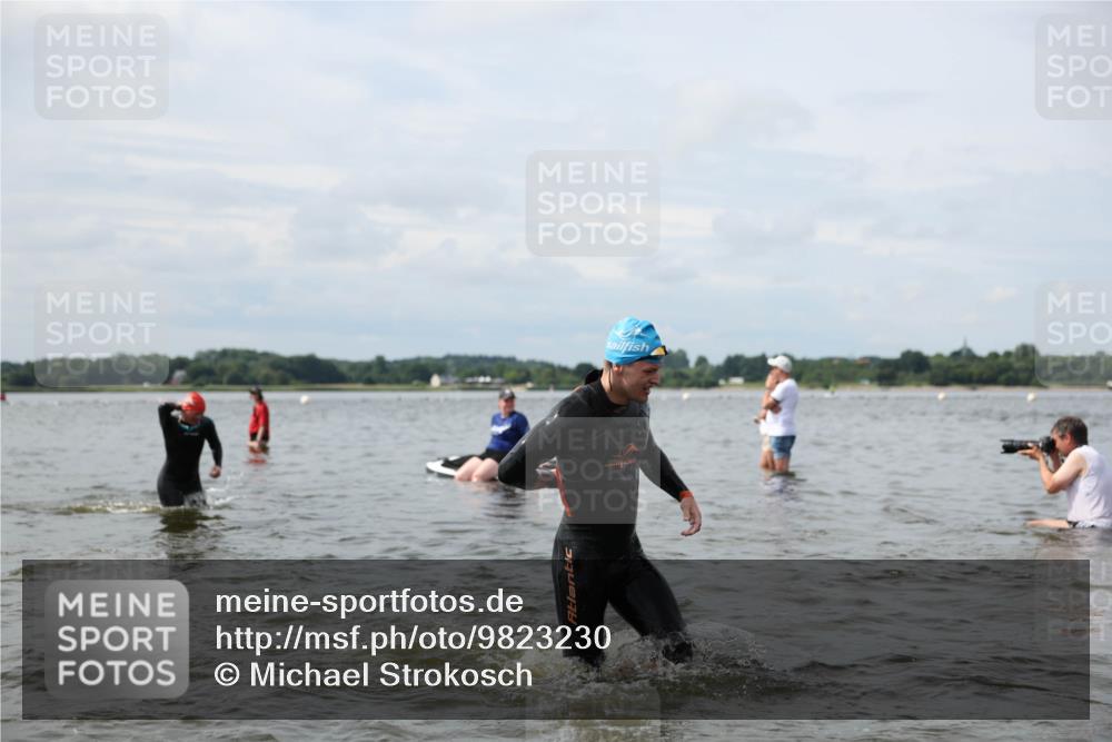 21.06.2026 - Viking Triathlon Michael Strokosch http://msf.ph/oto/9823230 21.06.2026 10:38:43 Schwimmen 53, 55, 144, 303, 397, 419, 546, 559, 666 meine-sportfotos.de