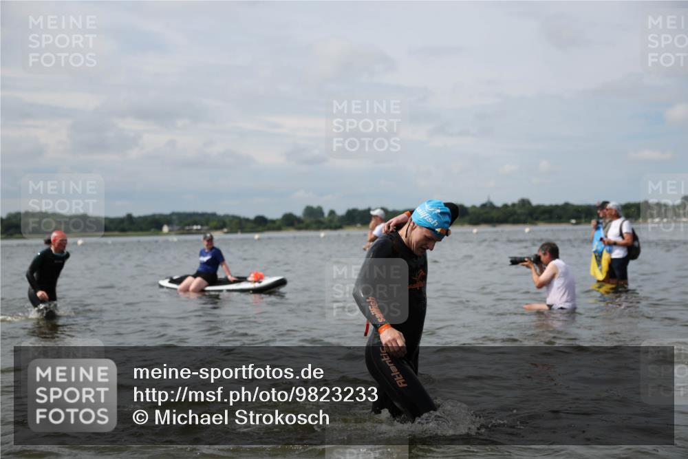 21.06.2026 - Viking Triathlon Michael Strokosch http://msf.ph/oto/9823233 21.06.2026 10:38:44 Schwimmen 53, 55, 144, 303, 397, 419, 559, 666 meine-sportfotos.de