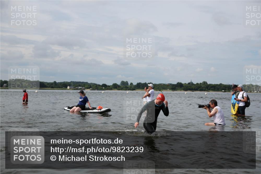 21.06.2026 - Viking Triathlon Michael Strokosch http://msf.ph/oto/9823239 21.06.2026 10:38:47 Schwimmen 53, 144, 303, 419, 559, 666 meine-sportfotos.de