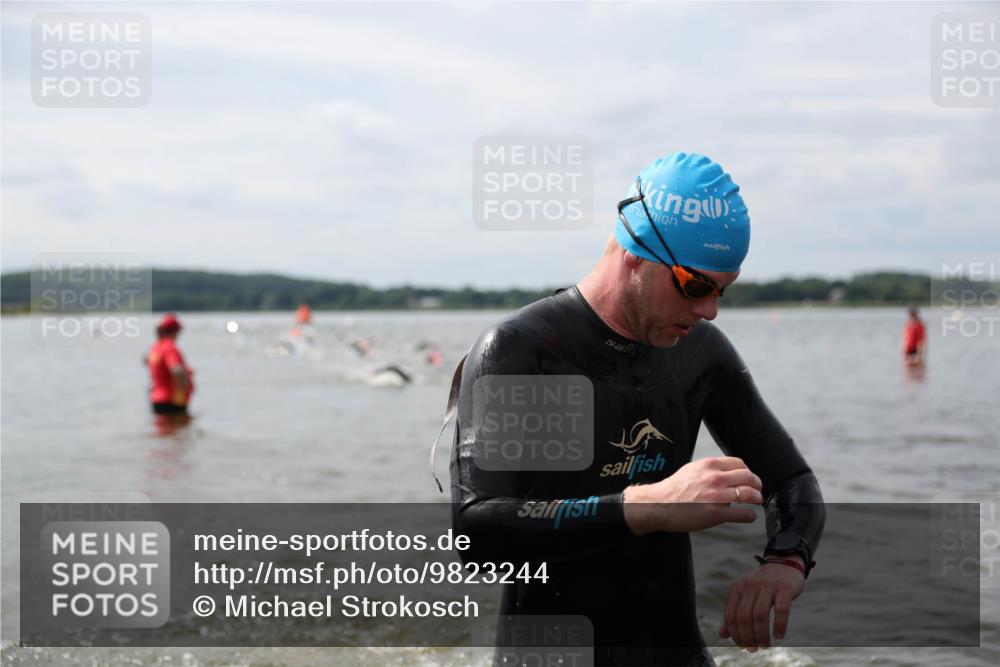 21.06.2026 - Viking Triathlon Michael Strokosch http://msf.ph/oto/9823244 21.06.2026 10:38:49 Schwimmen 53, 144, 303, 419, 559, 666 meine-sportfotos.de