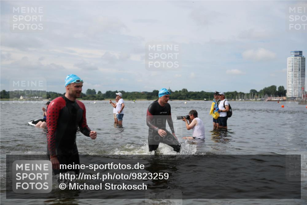 21.06.2026 - Viking Triathlon Michael Strokosch http://msf.ph/oto/9823259 21.06.2026 10:39:09 Schwimmen 152, 214, 232, 328, 340, 457 meine-sportfotos.de