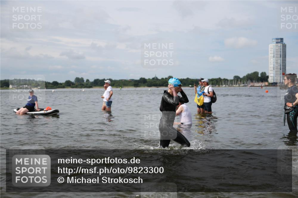 21.06.2026 - Viking Triathlon Michael Strokosch http://msf.ph/oto/9823300 21.06.2026 10:39:29 Schwimmen 229, 349, 400, 442, 485, 508, 519, 634 meine-sportfotos.de