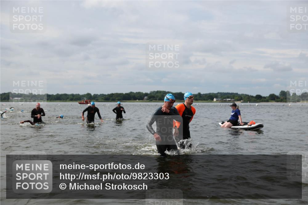 21.06.2026 - Viking Triathlon Michael Strokosch http://msf.ph/oto/9823303 21.06.2026 10:39:31 Schwimmen 229, 349, 400, 442, 485, 508, 519, 634 meine-sportfotos.de