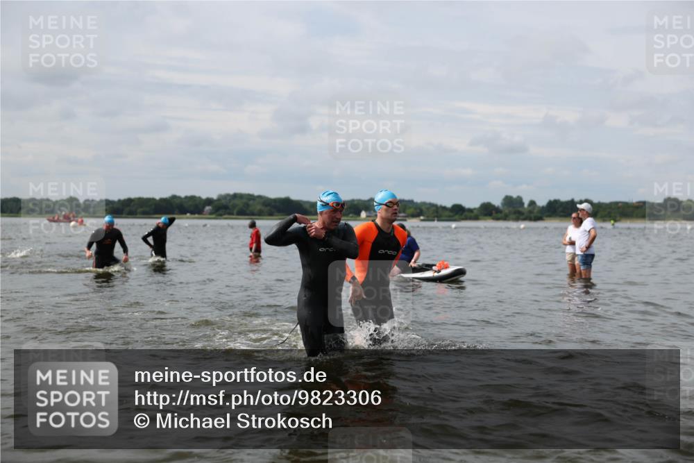 21.06.2026 - Viking Triathlon Michael Strokosch http://msf.ph/oto/9823306 21.06.2026 10:39:32 Schwimmen 229, 349, 400, 442, 485, 508, 519, 634 meine-sportfotos.de