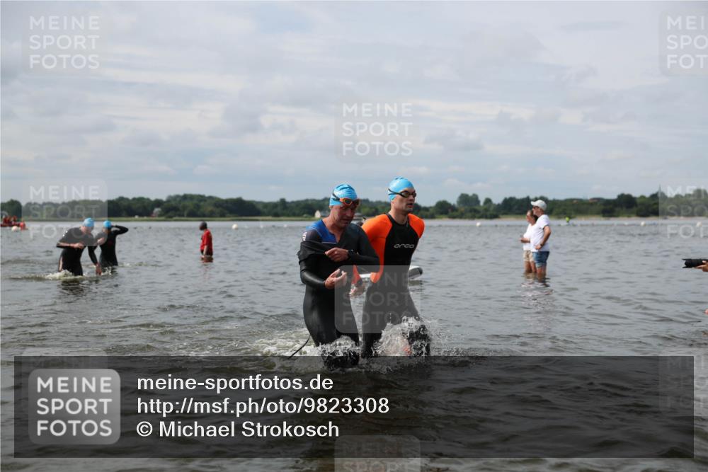 21.06.2026 - Viking Triathlon Michael Strokosch http://msf.ph/oto/9823308 21.06.2026 10:39:32 Schwimmen 229, 349, 400, 442, 485, 508, 519, 634 meine-sportfotos.de