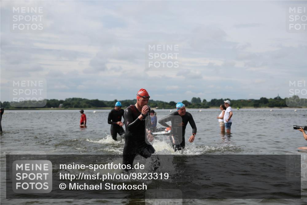 21.06.2026 - Viking Triathlon Michael Strokosch http://msf.ph/oto/9823319 21.06.2026 10:39:39 Schwimmen 125, 233, 349, 400, 442, 485, 493, 519, 634 meine-sportfotos.de
