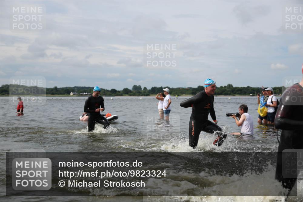 21.06.2026 - Viking Triathlon Michael Strokosch http://msf.ph/oto/9823324 21.06.2026 10:39:41 Schwimmen 125, 167, 233, 349, 442, 485, 493, 519, 634 meine-sportfotos.de