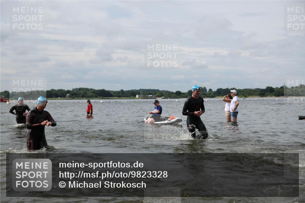 21.06.2026 - Viking Triathlon Michael Strokosch http://msf.ph/oto/9823328 21.06.2026 10:39:42 Schwimmen 125, 167, 233, 256, 349, 442, 485, 493, 634 meine-sportfotos.de