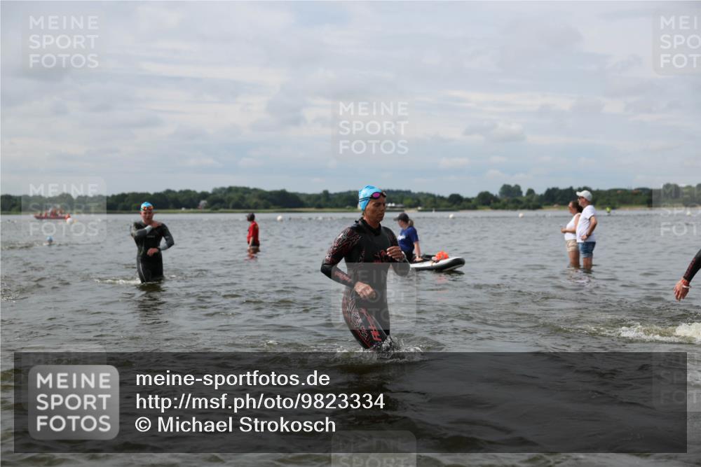 21.06.2026 - Viking Triathlon Michael Strokosch http://msf.ph/oto/9823334 21.06.2026 10:39:44 Schwimmen 125, 167, 233, 256, 333, 349, 442, 493, 634 meine-sportfotos.de