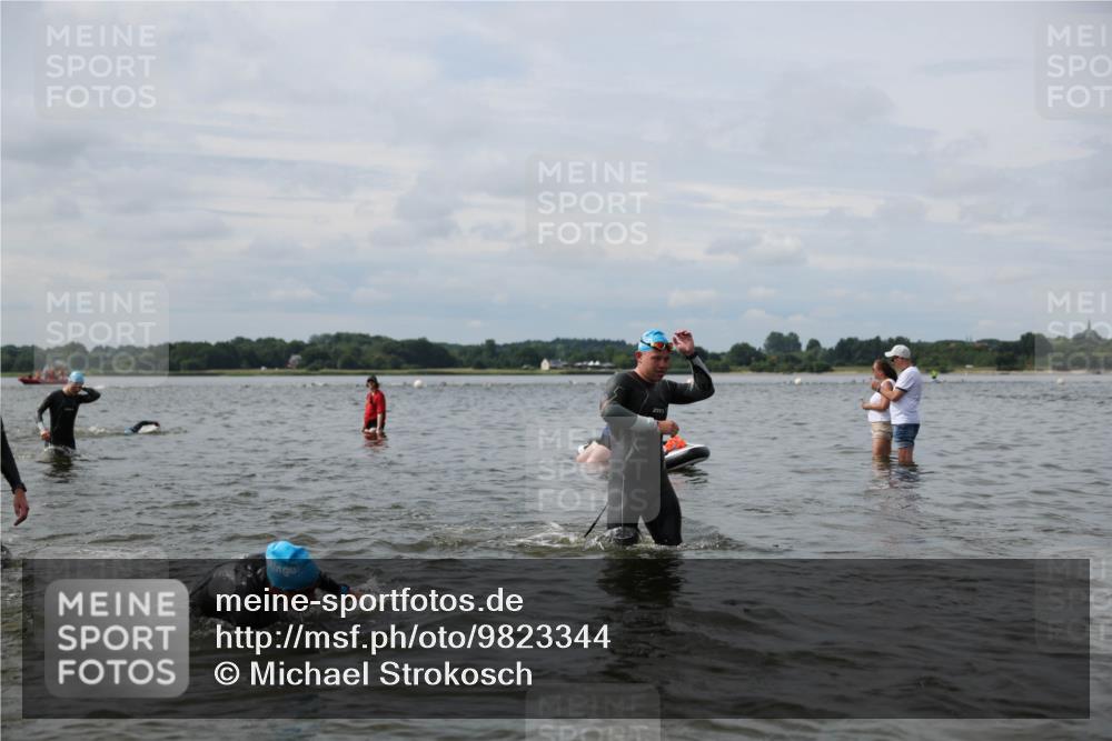 21.06.2026 - Viking Triathlon Michael Strokosch http://msf.ph/oto/9823344 21.06.2026 10:39:49 Schwimmen 125, 167, 211, 233, 256, 333, 349, 411, 493, 647 meine-sportfotos.de