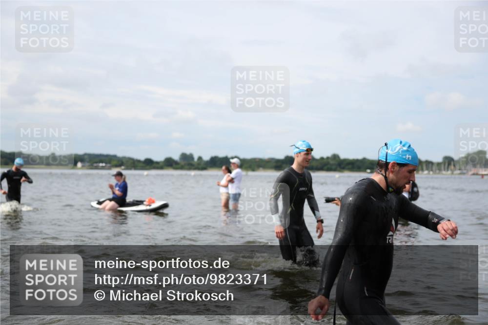 21.06.2026 - Viking Triathlon Michael Strokosch http://msf.ph/oto/9823371 21.06.2026 10:40:00 Schwimmen 58, 125, 167, 211, 256, 333, 411, 425, 460, 484, 493, 647, 649 meine-sportfotos.de