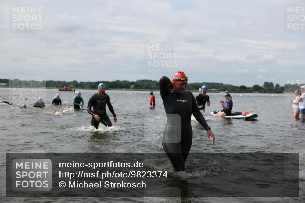 21.06.2026 - Viking Triathlon Michael Strokosch http://msf.ph/oto/9823374 21.06.2026 10:40:02 Schwimmen 58, 125, 167, 211, 256, 333, 398, 411, 425, 460, 484, 493, 647, 649 meine-sportfotos.de