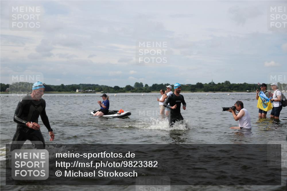 21.06.2026 - Viking Triathlon Michael Strokosch http://msf.ph/oto/9823382 21.06.2026 10:40:05 Schwimmen 34, 58, 167, 211, 256, 333, 398, 411, 425, 460, 484, 496, 647, 649 meine-sportfotos.de