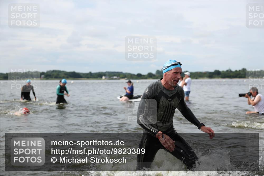 21.06.2026 - Viking Triathlon Michael Strokosch http://msf.ph/oto/9823389 21.06.2026 10:40:07 Schwimmen 34, 58, 150, 211, 256, 333, 398, 411, 425, 460, 484, 496, 647, 649 meine-sportfotos.de