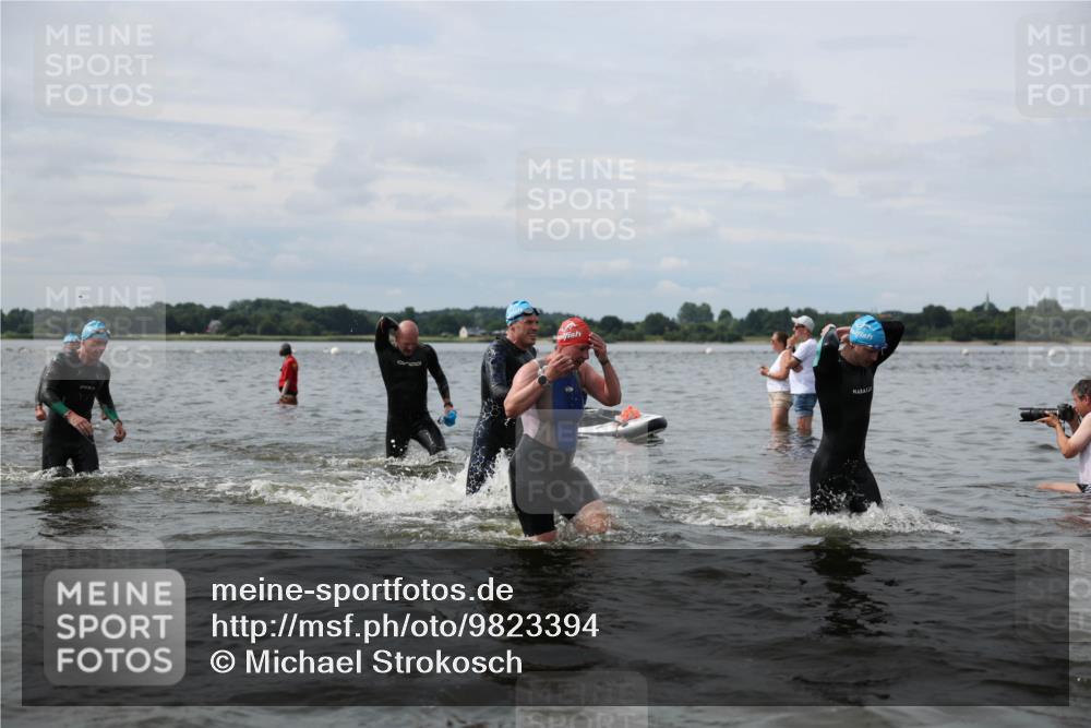 21.06.2026 - Viking Triathlon Michael Strokosch http://msf.ph/oto/9823394 21.06.2026 10:40:12 Schwimmen 34, 58, 150, 195, 211, 301, 312, 398, 425, 460, 484, 496, 647, 649 meine-sportfotos.de
