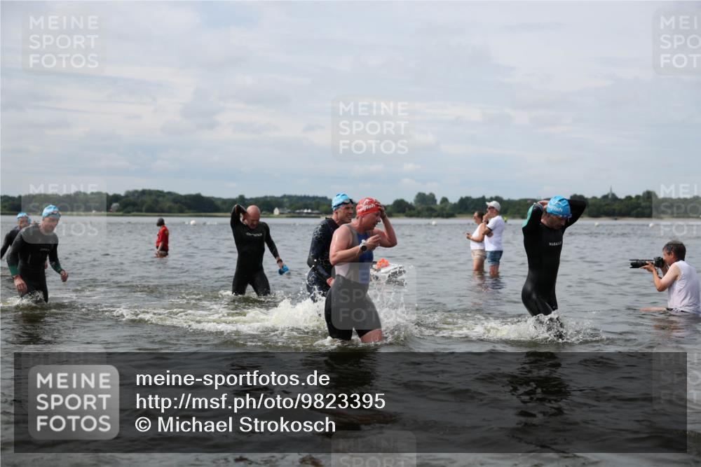 21.06.2026 - Viking Triathlon Michael Strokosch http://msf.ph/oto/9823395 21.06.2026 10:40:12 Schwimmen 34, 58, 150, 195, 211, 301, 312, 398, 425, 460, 484, 496, 647, 649 meine-sportfotos.de