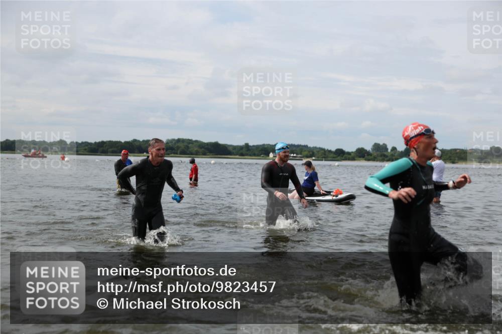 21.06.2026 - Viking Triathlon Michael Strokosch http://msf.ph/oto/9823457 21.06.2026 10:40:37 Schwimmen 227, 312, 330, 355, 387, 456, 461, 616, 636, 667 meine-sportfotos.de