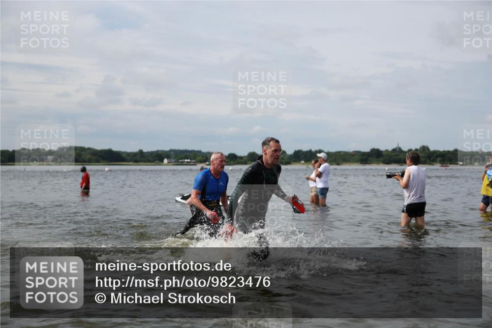 21.06.2026 - Viking Triathlon Michael Strokosch http://msf.ph/oto/9823476 21.06.2026 10:40:47 Schwimmen 132, 330, 387, 636, 667 meine-sportfotos.de