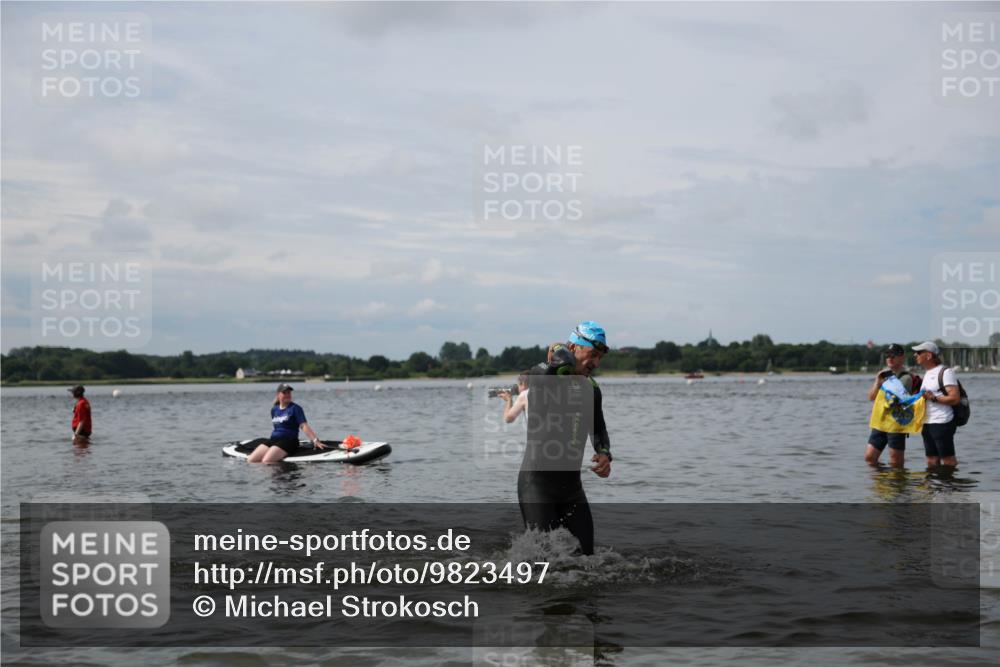 21.06.2026 - Viking Triathlon Michael Strokosch http://msf.ph/oto/9823497 21.06.2026 10:41:02 Schwimmen 95, 132, 179, 356 meine-sportfotos.de