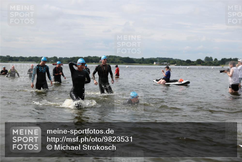 21.06.2026 - Viking Triathlon Michael Strokosch http://msf.ph/oto/9823531 21.06.2026 10:41:19 Schwimmen 95, 96, 143, 165, 179, 262, 327, 356, 429, 578, 608 meine-sportfotos.de