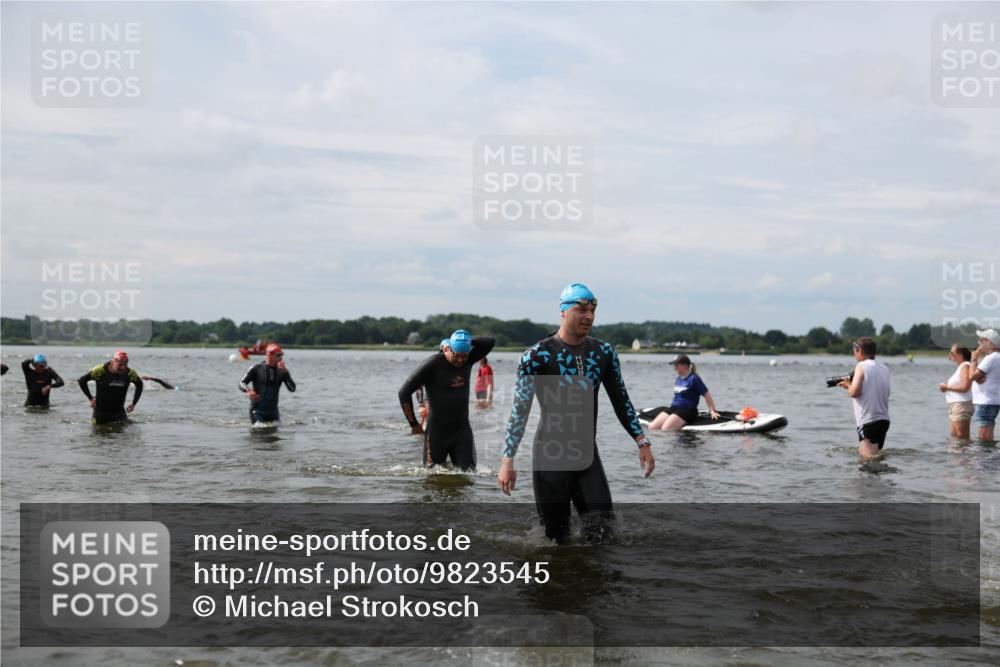 21.06.2026 - Viking Triathlon Michael Strokosch http://msf.ph/oto/9823545 21.06.2026 10:41:23 Schwimmen 96, 143, 165, 179, 262, 327, 429, 522, 578, 608, 655 meine-sportfotos.de