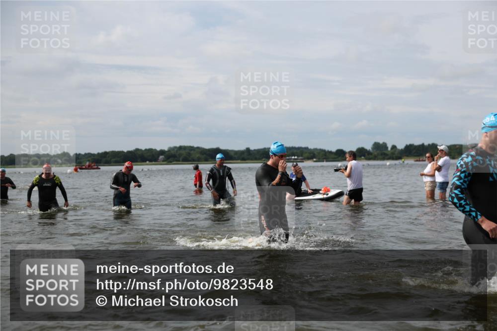 21.06.2026 - Viking Triathlon Michael Strokosch http://msf.ph/oto/9823548 21.06.2026 10:41:25 Schwimmen 96, 143, 165, 179, 262, 327, 429, 522, 578, 608, 655 meine-sportfotos.de