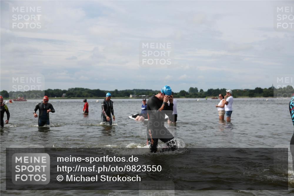 21.06.2026 - Viking Triathlon Michael Strokosch http://msf.ph/oto/9823550 21.06.2026 10:41:26 Schwimmen 96, 143, 165, 262, 327, 339, 429, 522, 578, 608, 655 meine-sportfotos.de