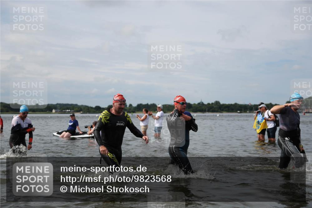 21.06.2026 - Viking Triathlon Michael Strokosch http://msf.ph/oto/9823568 21.06.2026 10:41:33 Schwimmen 63, 83, 143, 162, 165, 262, 327, 339, 452, 522, 552, 608, 655 meine-sportfotos.de
