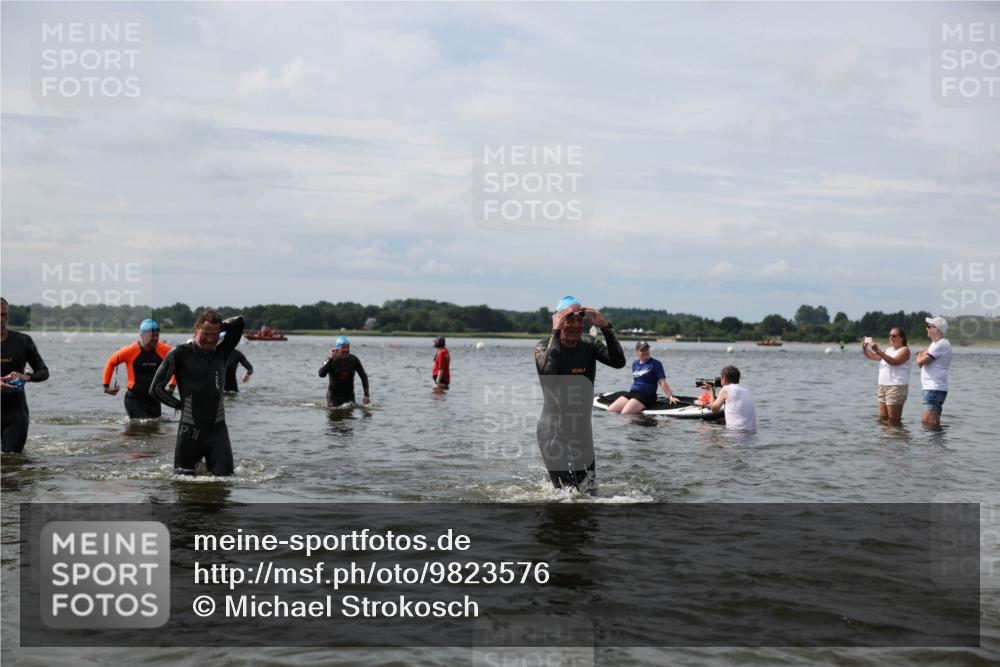 21.06.2026 - Viking Triathlon Michael Strokosch http://msf.ph/oto/9823576 21.06.2026 10:41:38 Schwimmen 63, 83, 143, 162, 339, 452, 522, 552, 608, 655 meine-sportfotos.de