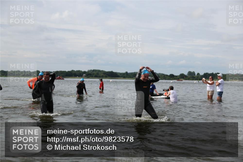 21.06.2026 - Viking Triathlon Michael Strokosch http://msf.ph/oto/9823578 21.06.2026 10:41:38 Schwimmen 63, 83, 143, 162, 339, 452, 522, 552, 608, 655 meine-sportfotos.de