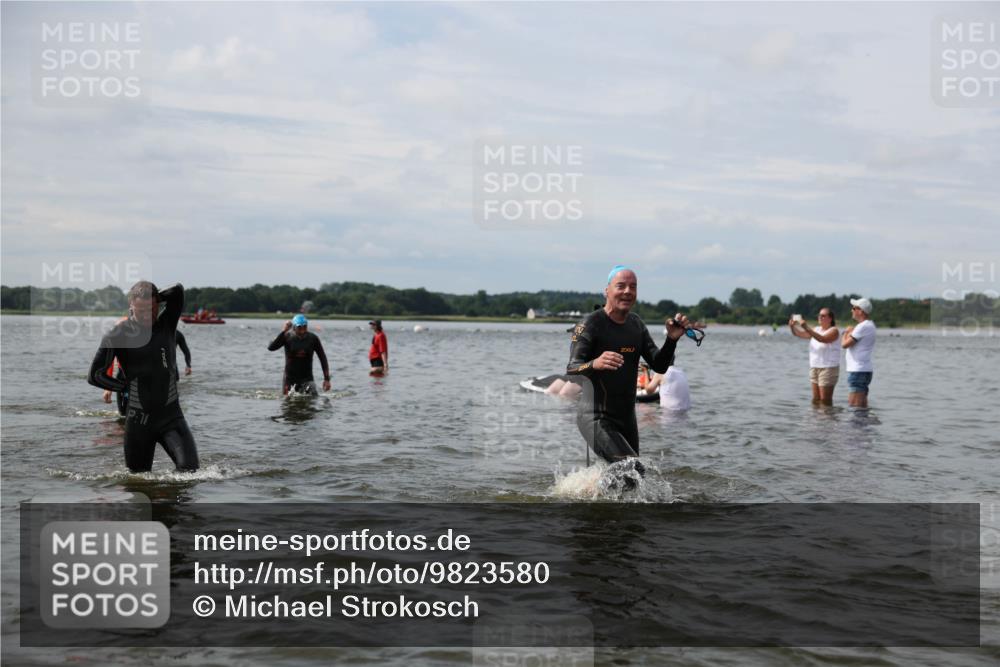 21.06.2026 - Viking Triathlon Michael Strokosch http://msf.ph/oto/9823580 21.06.2026 10:41:39 Schwimmen 63, 83, 143, 162, 339, 452, 522, 552, 608, 655 meine-sportfotos.de