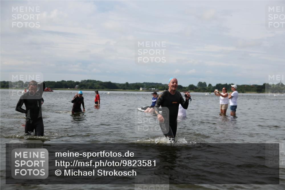 21.06.2026 - Viking Triathlon Michael Strokosch http://msf.ph/oto/9823581 21.06.2026 10:41:39 Schwimmen 63, 83, 143, 162, 339, 452, 522, 552, 608, 655 meine-sportfotos.de