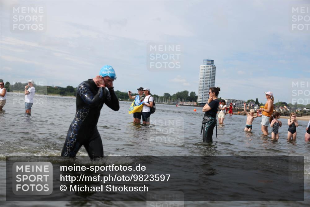21.06.2026 - Viking Triathlon Michael Strokosch http://msf.ph/oto/9823597 21.06.2026 10:41:51 Schwimmen 44, 63, 83, 86, 94, 134, 162, 188, 193, 339, 399, 438, 452, 552 meine-sportfotos.de