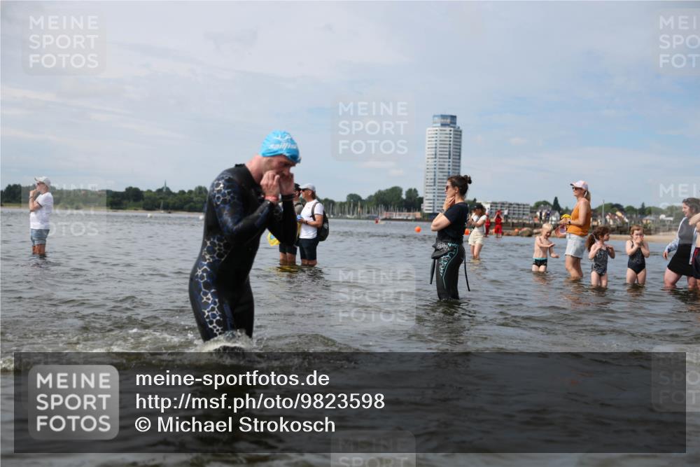 21.06.2026 - Viking Triathlon Michael Strokosch http://msf.ph/oto/9823598 21.06.2026 10:41:51 Schwimmen 44, 63, 83, 86, 94, 134, 162, 188, 193, 339, 399, 438, 452, 552 meine-sportfotos.de