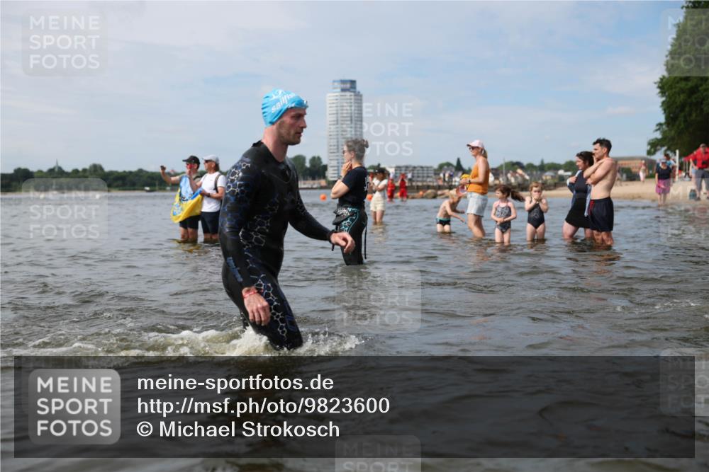 21.06.2026 - Viking Triathlon Michael Strokosch http://msf.ph/oto/9823600 21.06.2026 10:41:51 Schwimmen 44, 63, 83, 86, 94, 134, 162, 188, 193, 339, 399, 438, 452, 552 meine-sportfotos.de